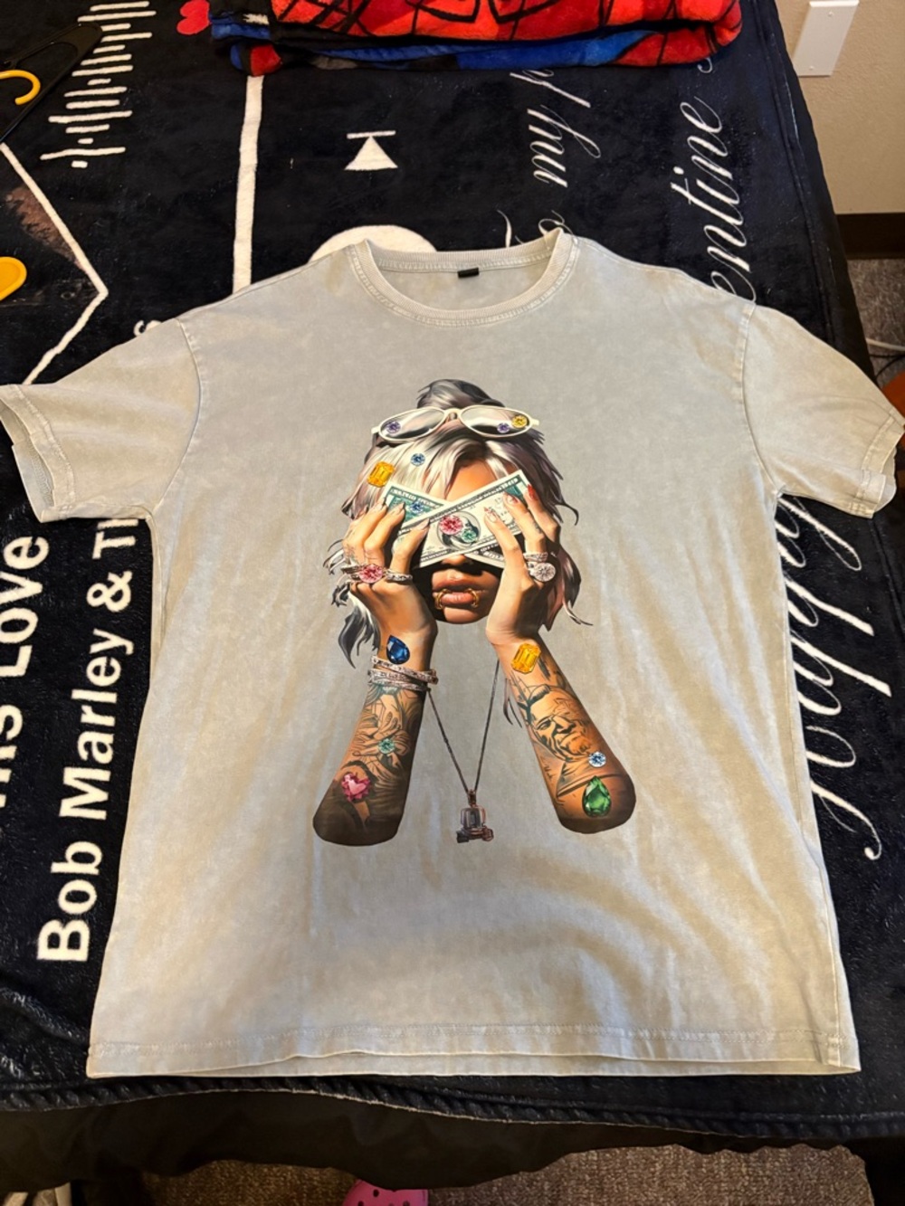 SHEIN Light Gray Short Sleeve Tee with Colorful Tattooed-Arm Graphic